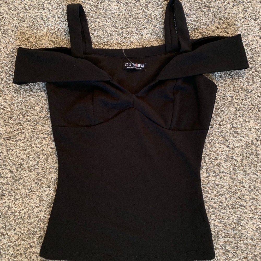 Fashion nova top